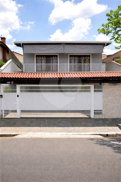 Casa, 4 quartos, 210 m² - Foto 1