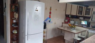 Casa, 5 quartos, 240 m² - Foto 3