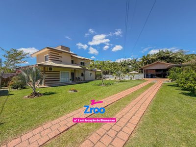 Casa, 4 quartos, 200 m² - Foto 2