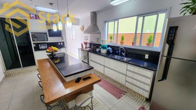 Sobrado, 6 quartos, 412 m² - Foto 4