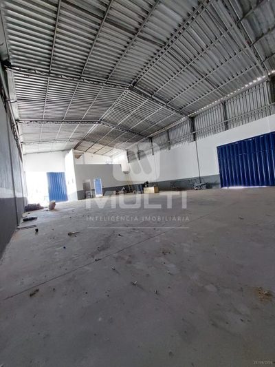 Casa, 1 quarto, 335 m² - Foto 1