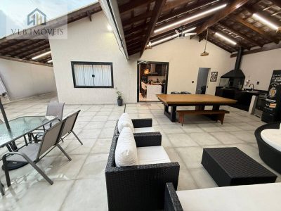 Casa, 2 quartos, 214 m² - Foto 1