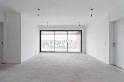 Apartamento, 3 quartos, 161 m² - Foto 4