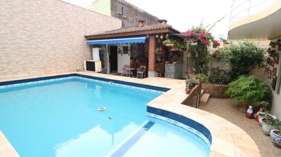 Sobrado, 3 quartos, 284 m² - Foto 2