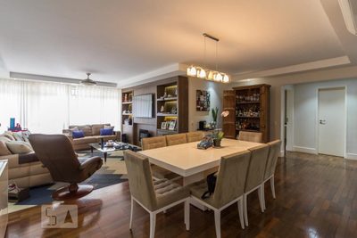 Apartamento, 3 quartos, 210 m² - Foto 1