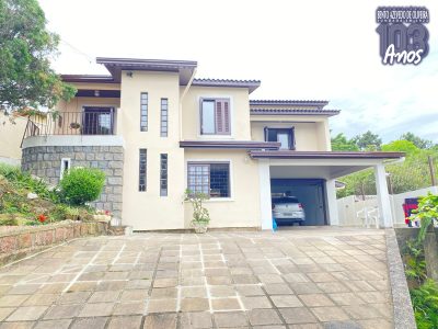 Casa, 3 quartos, 134 m² - Foto 1