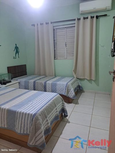 Casa, 3 quartos, 175 m² - Foto 2