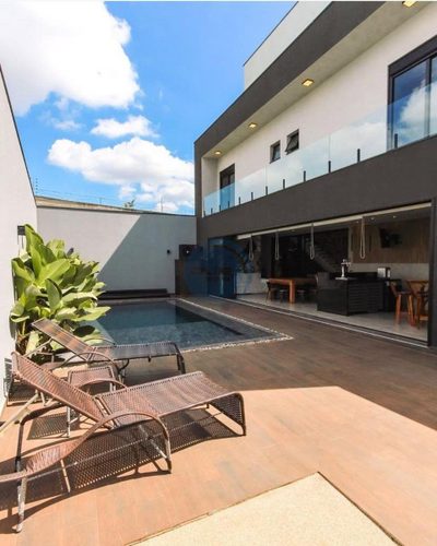Sobrado, 3 quartos, 308 m² - Foto 4
