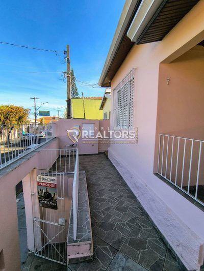 Casa, 3 quartos, 205 m² - Foto 1