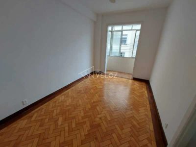 Apartamento, 2 quartos, 69 m² - Foto 2