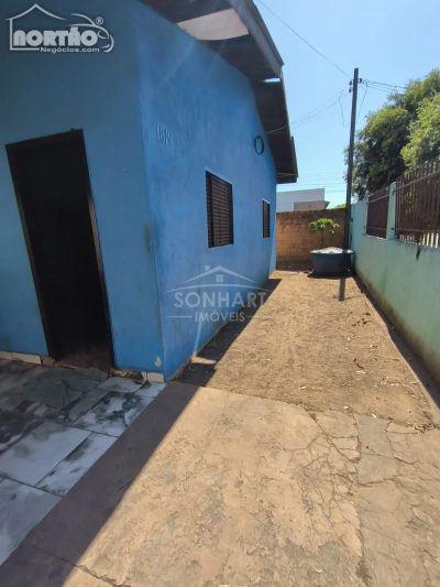 Casa, 3 quartos, 105 m² - Foto 1