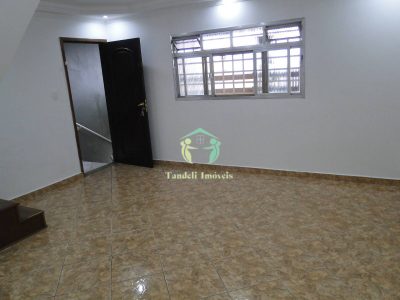 Casa, 3 quartos, 200 m² - Foto 1