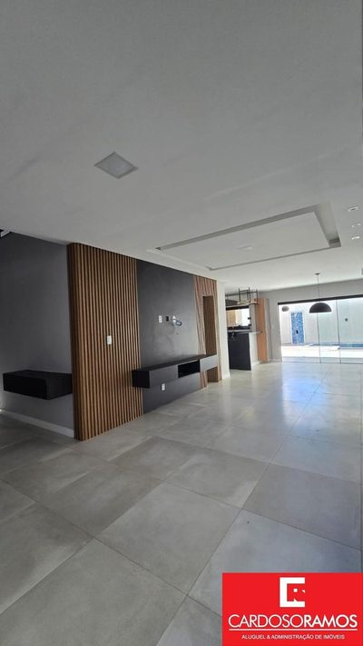 Casa, 4 quartos, 265 m² - Foto 2