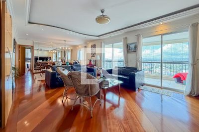 Apartamento, 3 quartos, 133 m² - Foto 1