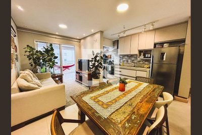 Apartamento, 2 quartos, 72 m² - Foto 1