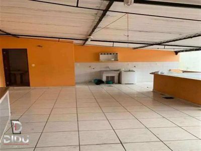 Casa, 3 quartos, 241 m² - Foto 4
