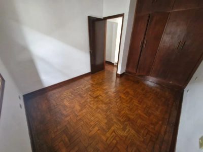 Casa, 5 quartos, 290 m² - Foto 4