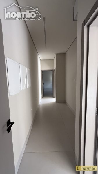Casa, 4 quartos, 220 m² - Foto 4