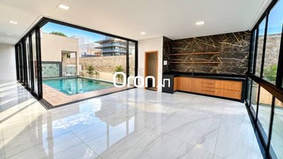 Sobrado, 4 quartos, 530 m² - Foto 1