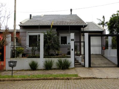 Casa, 3 quartos, 195 m² - Foto 1