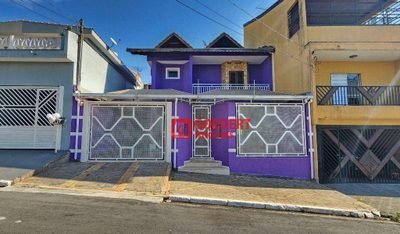 Sobrado, 4 quartos, 186 m² - Foto 1