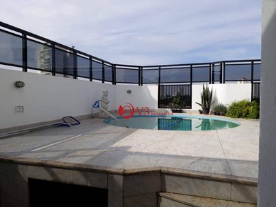 Cobertura, 3 quartos, 251 m² - Foto 1