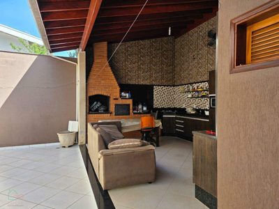 Casa, 4 quartos, 220 m² - Foto 2