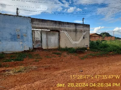 Casa, 2 quartos, 225 m² - Foto 1