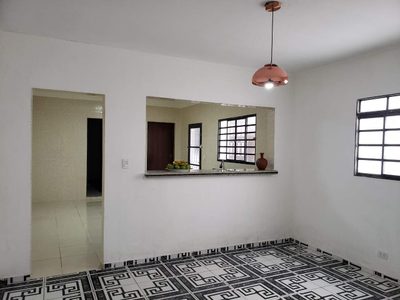 Sobrado, 5 quartos, 220 m² - Foto 1