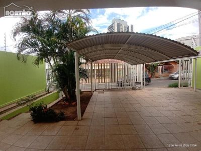 Casa, 4 quartos, 210 m² - Foto 2