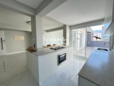 Apartamento, 3 quartos, 210 m² - Foto 2