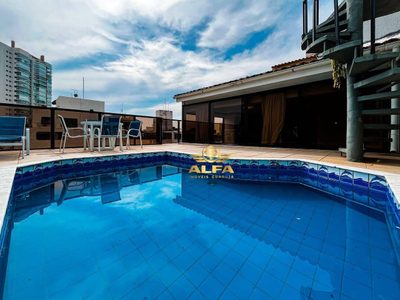 Cobertura, 3 quartos, 247 m² - Foto 1