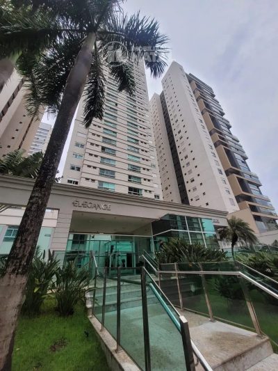 Apartamento, 3 quartos, 123 m² - Foto 1
