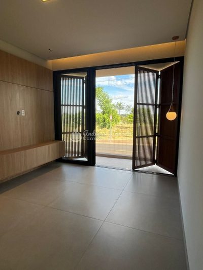 Casa, 3 quartos, 250 m² - Foto 4