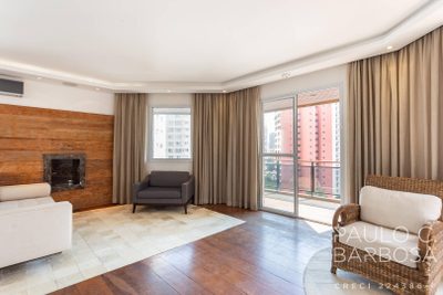 Apartamento, 3 quartos, 206 m² - Foto 1
