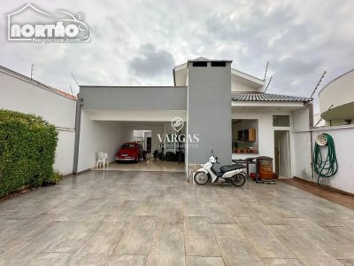 Casa, 3 quartos, 175 m² - Foto 2