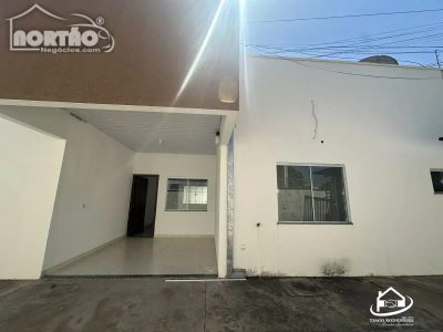 Casa, 3 quartos - Foto 2