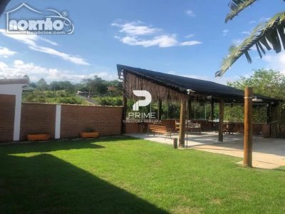 Casa, 6 quartos, 250 m² - Foto 4