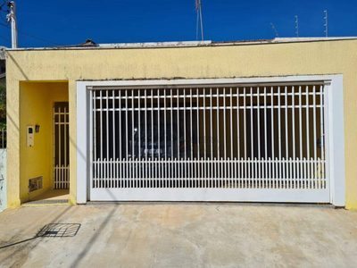 Casa, 3 quartos, 140 m² - Foto 1