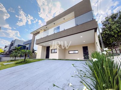 Casa, 3 quartos, 240 m² - Foto 1