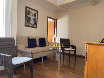 Sobrado, 3 quartos, 231 m² - Foto 1