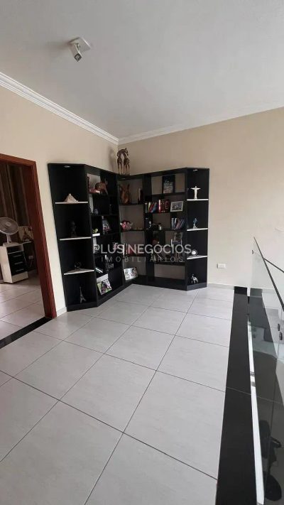 Casa, 3 quartos, 268 m² - Foto 4
