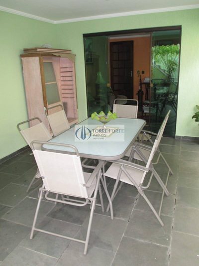 Casa, 3 quartos, 220 m² - Foto 3