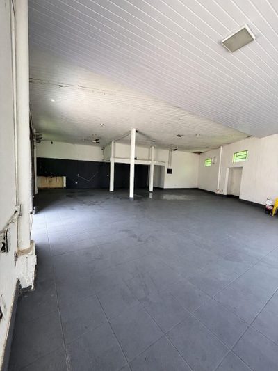 Prédio Inteiro, 180 m² - Foto 2