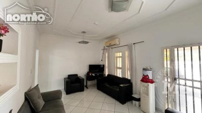 Casa, 4 quartos, 237 m² - Foto 3