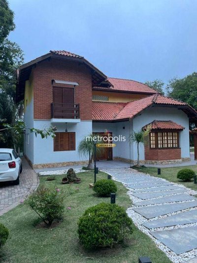 Sobrado, 4 quartos, 250 m² - Foto 1