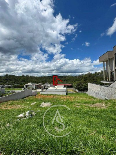 Loteamento e Condomínio, 317 m² - Foto 1