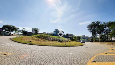 Loteamento e Condomínio, 1255 m² - Foto 2