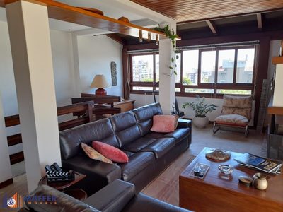 Cobertura, 3 quartos, 212 m² - Foto 1