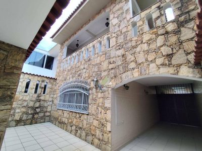 Sobrado, 5 quartos, 300 m² - Foto 2
